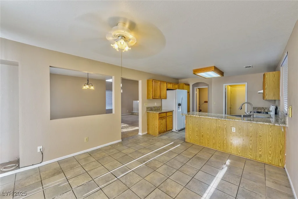 8231 Burnt Sienna, Las Vegas, NV 89123