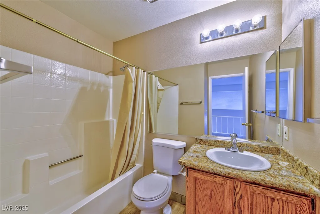 8231 Burnt Sienna, Las Vegas, NV 89123