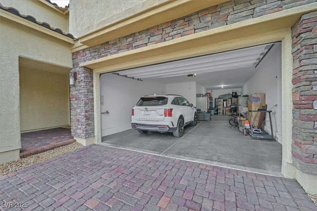 404 Lost Horizon, Henderson, NV 89002