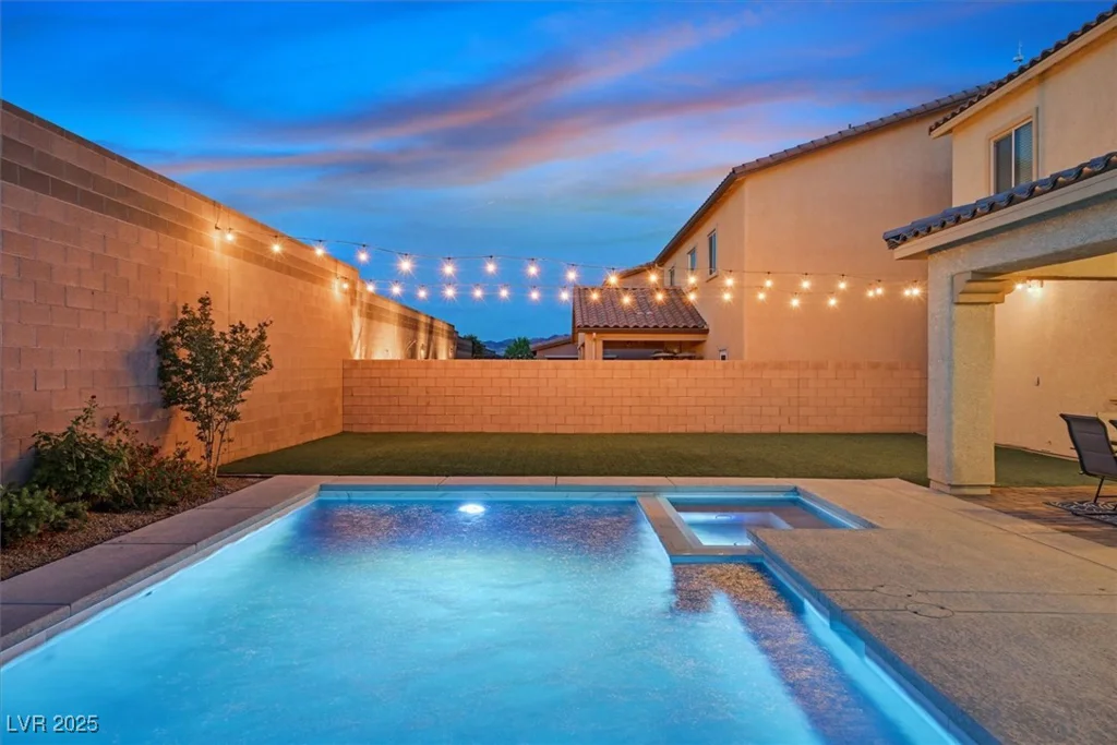404 Lost Horizon, Henderson, NV 89002