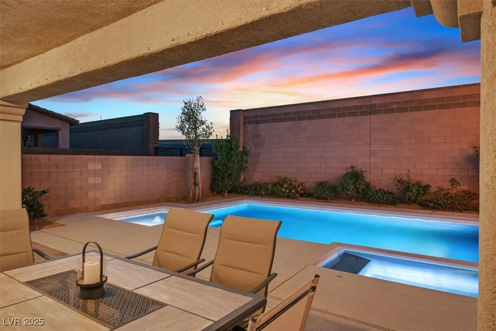 404 Lost Horizon, Henderson, NV 89002