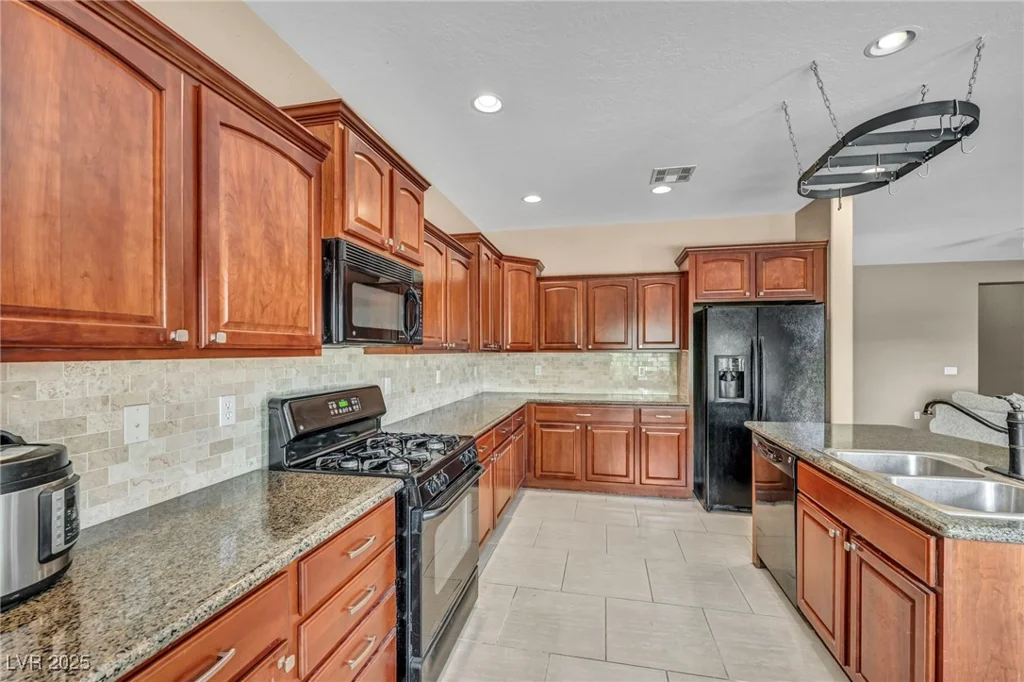 5992 Quintillion, Las Vegas, NV 89122