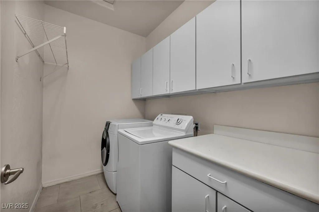 5992 Quintillion, Las Vegas, NV 89122