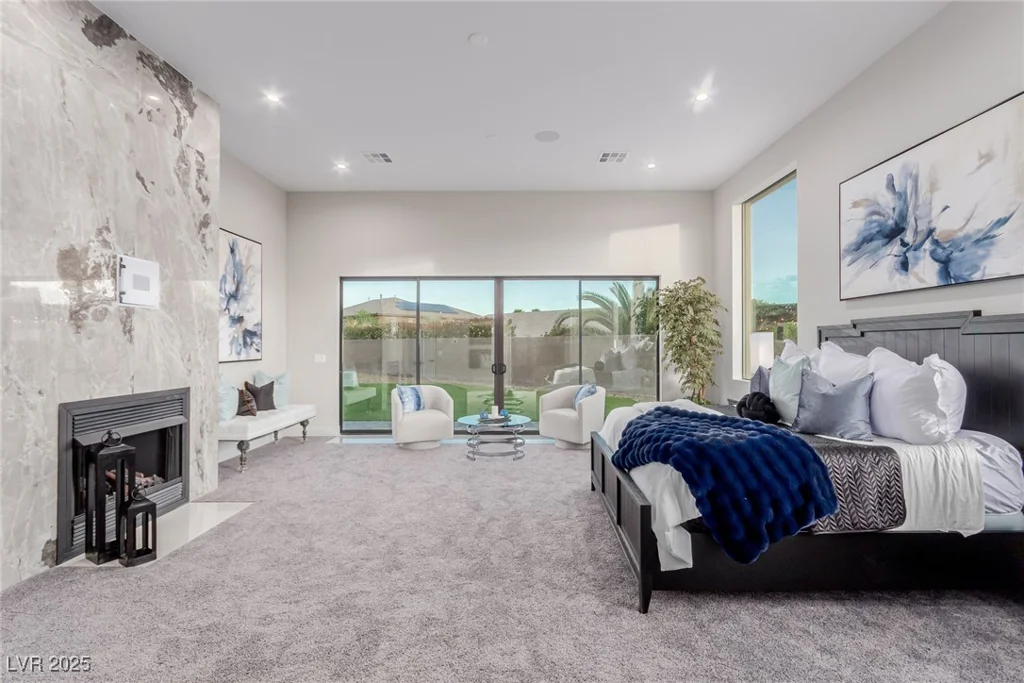 7062 Maverick, Las Vegas, NV 89131