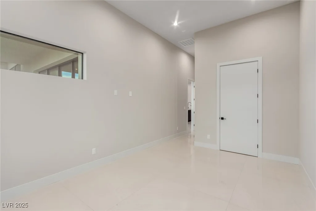 7062 Maverick, Las Vegas, NV 89131