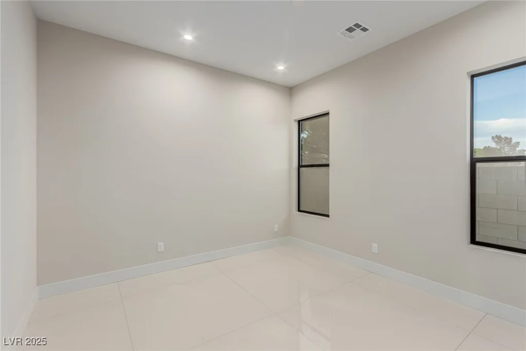 7062 Maverick, Las Vegas, NV 89131