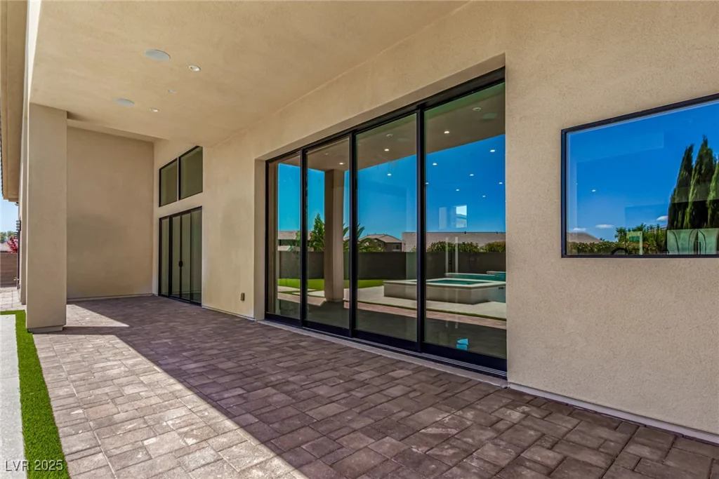 7062 Maverick, Las Vegas, NV 89131