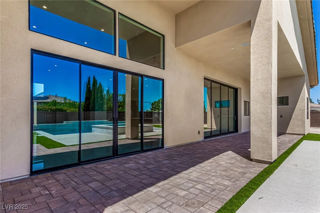 7062 Maverick, Las Vegas, NV 89131