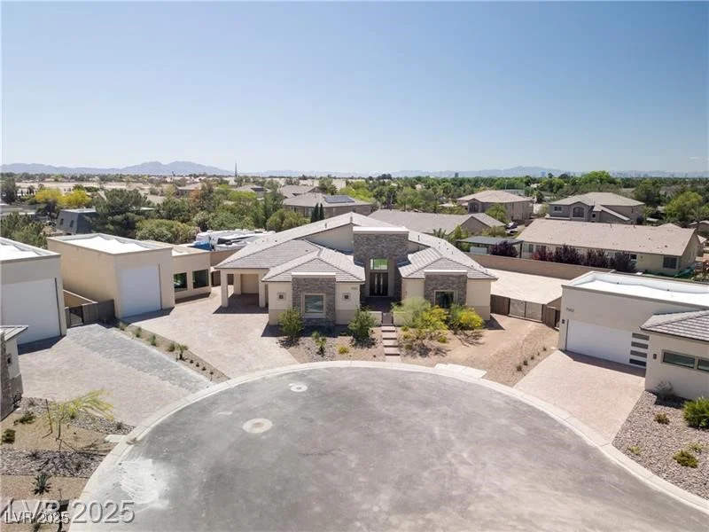 7062 Maverick, Las Vegas, NV 89131