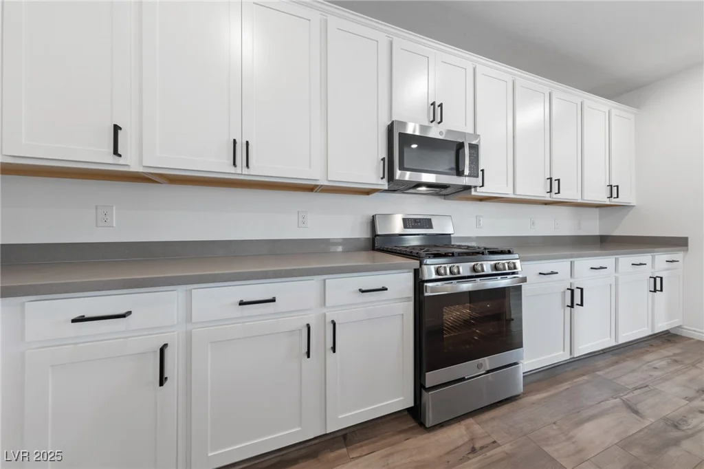 9839 Berkley Brook, Las Vegas, NV 89141