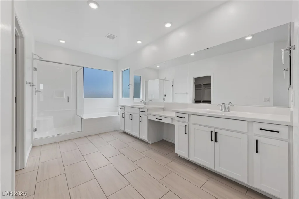 9839 Berkley Brook, Las Vegas, NV 89141