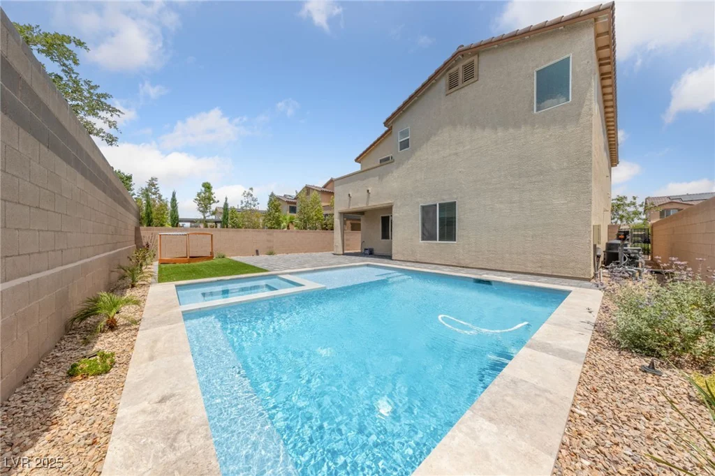 9839 Berkley Brook, Las Vegas, NV 89141