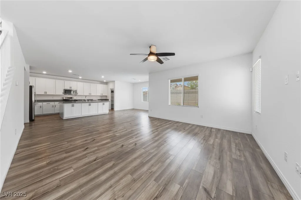 9839 Berkley Brook, Las Vegas, NV 89141