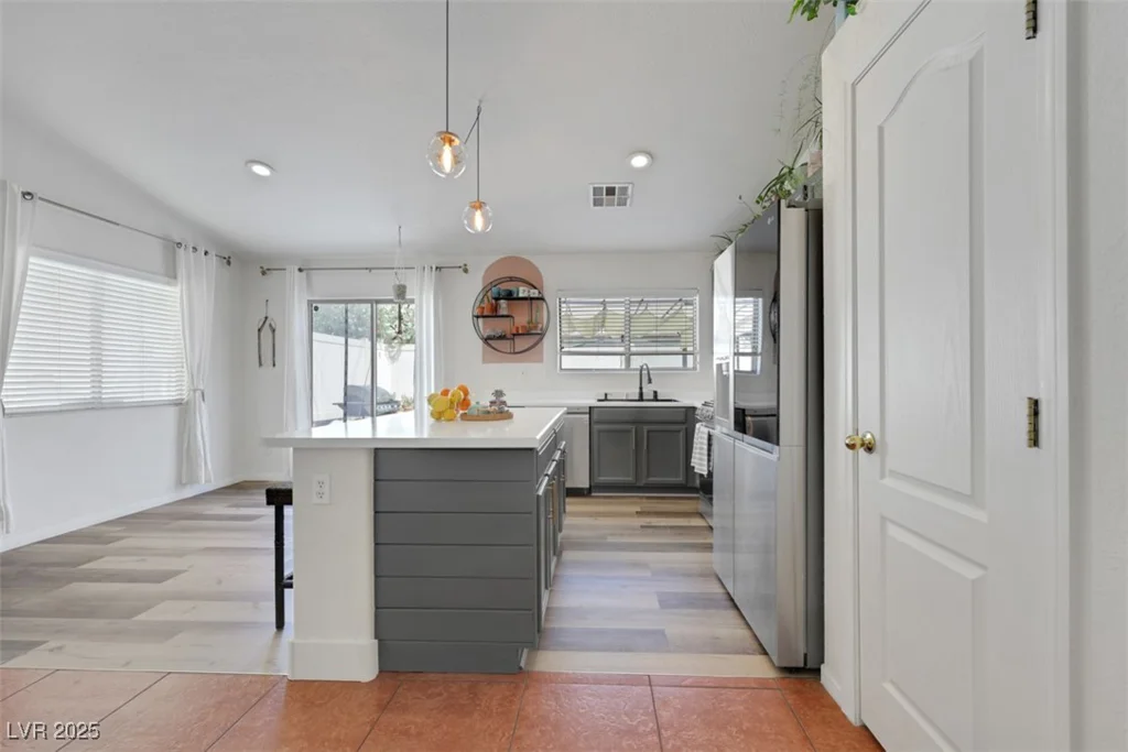 520 Blackbird Knoll, North Las Vegas, NV 89084