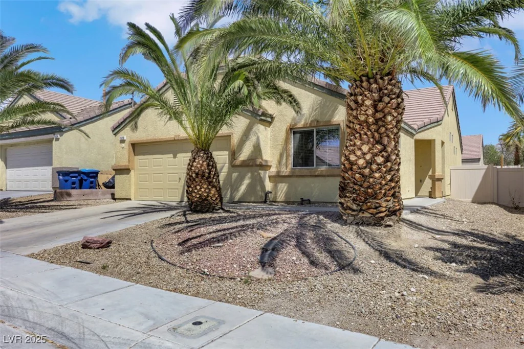 520 Blackbird Knoll, North Las Vegas, NV 89084