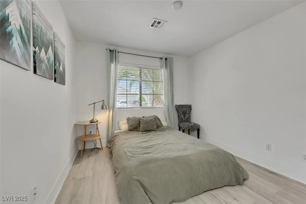 520 Blackbird Knoll, North Las Vegas, NV 89084