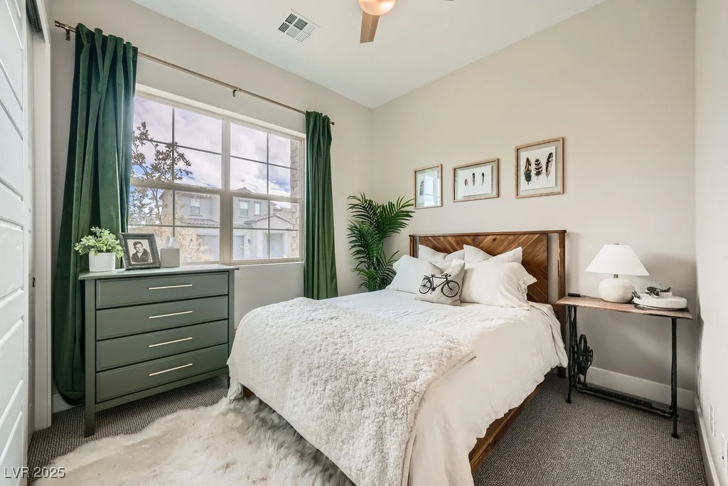 421 Malpaso, Las Vegas, NV 89138