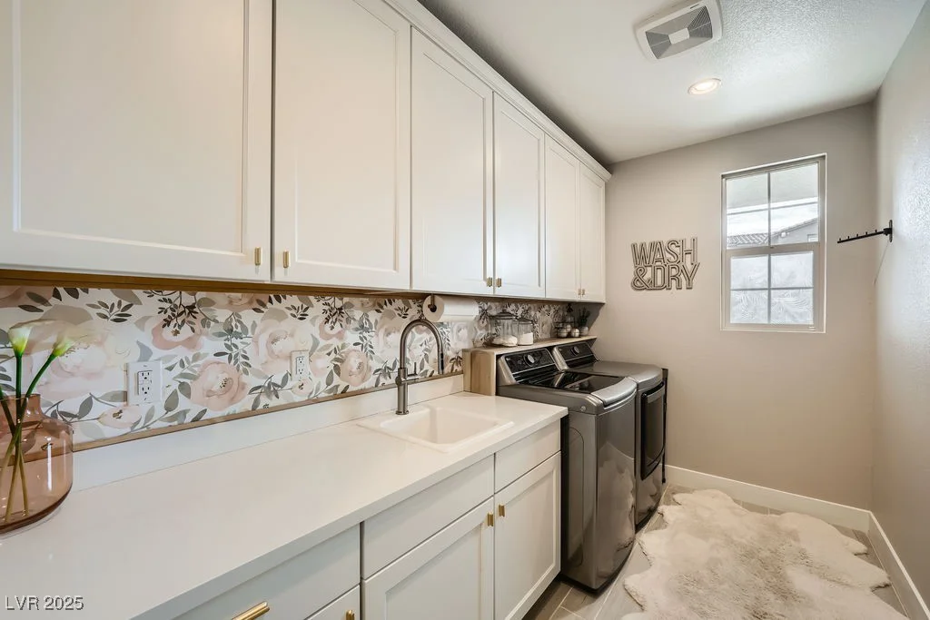 421 Malpaso, Las Vegas, NV 89138