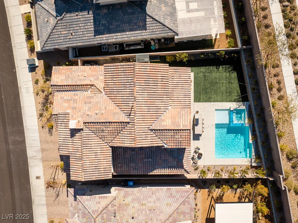 421 Malpaso, Las Vegas, NV 89138
