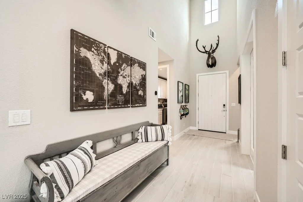 421 Malpaso, Las Vegas, NV 89138