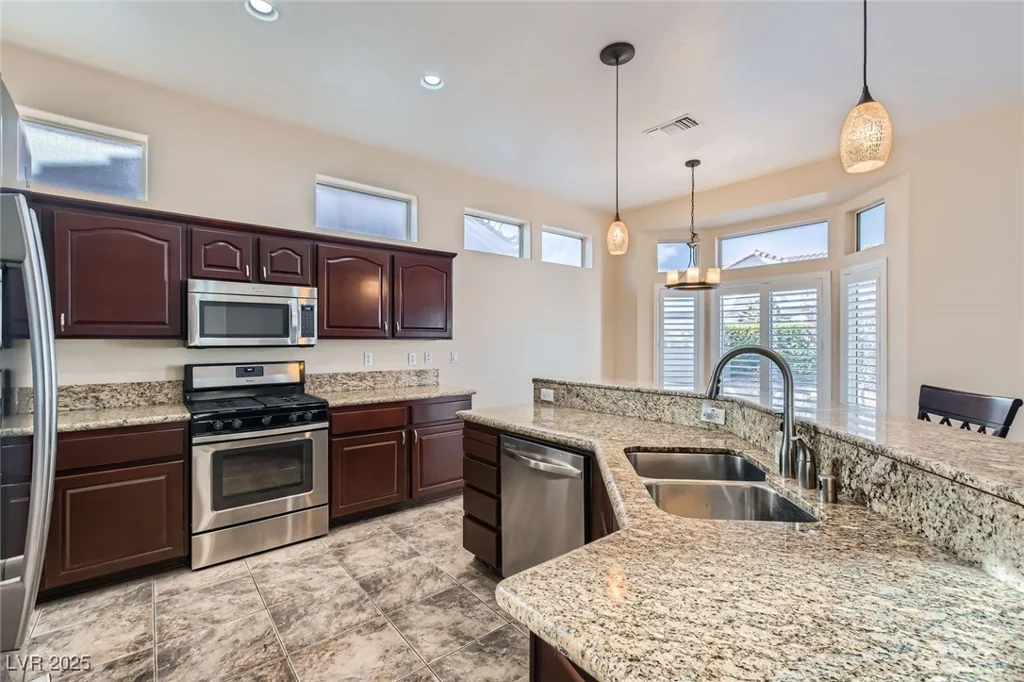 9920 Netherton, Las Vegas, NV 89134