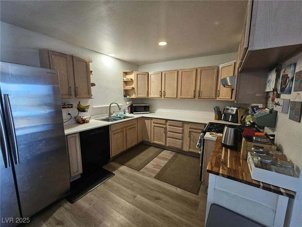 6500 Hill View, Las Vegas, NV 89107