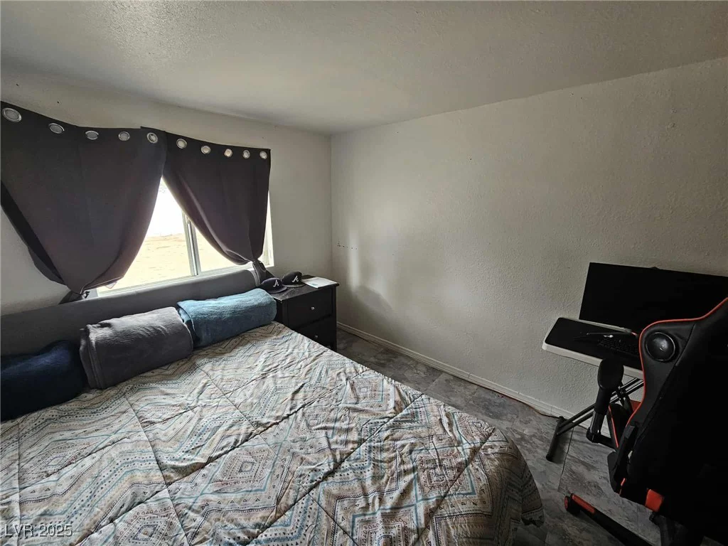 6500 Hill View, Las Vegas, NV 89107