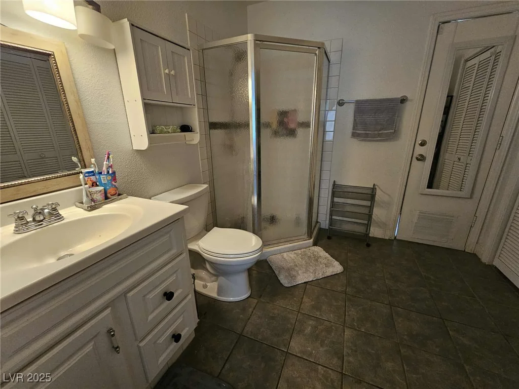 6500 Hill View, Las Vegas, NV 89107