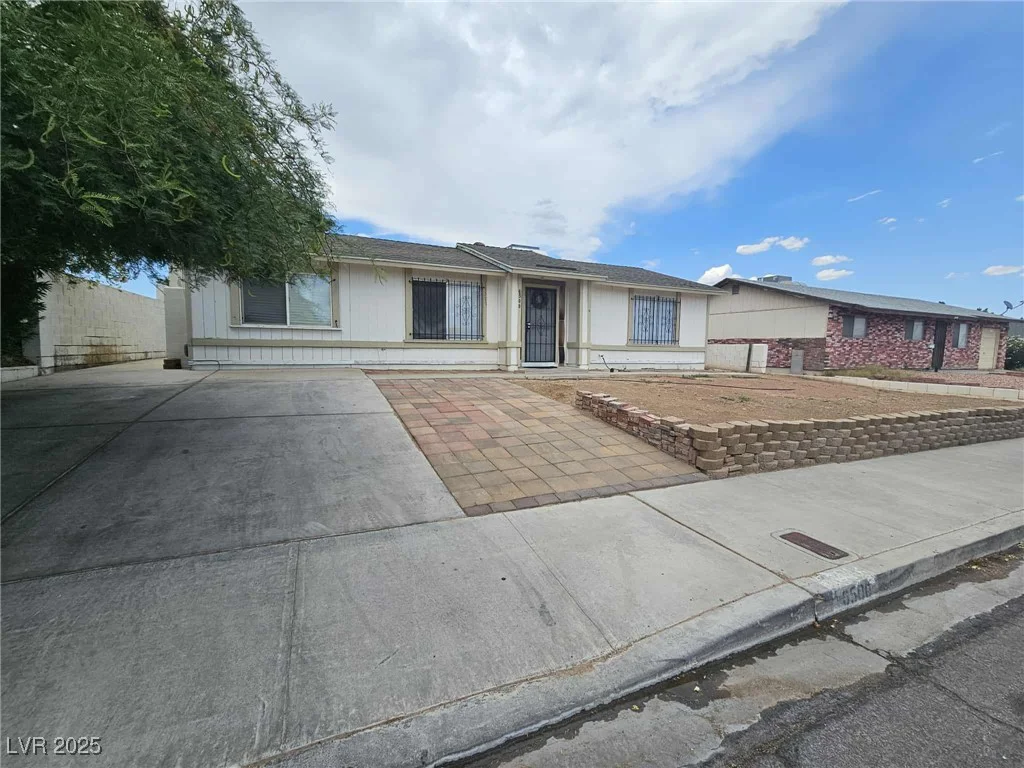6500 Hill View, Las Vegas, NV 89107