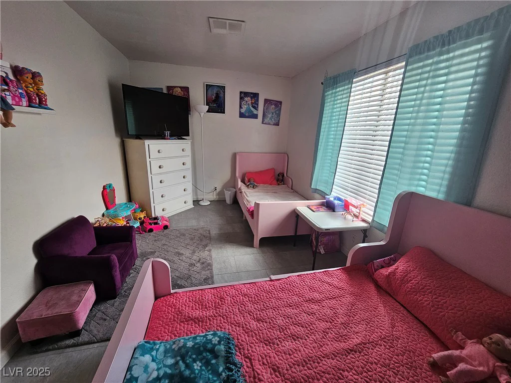 6500 Hill View, Las Vegas, NV 89107