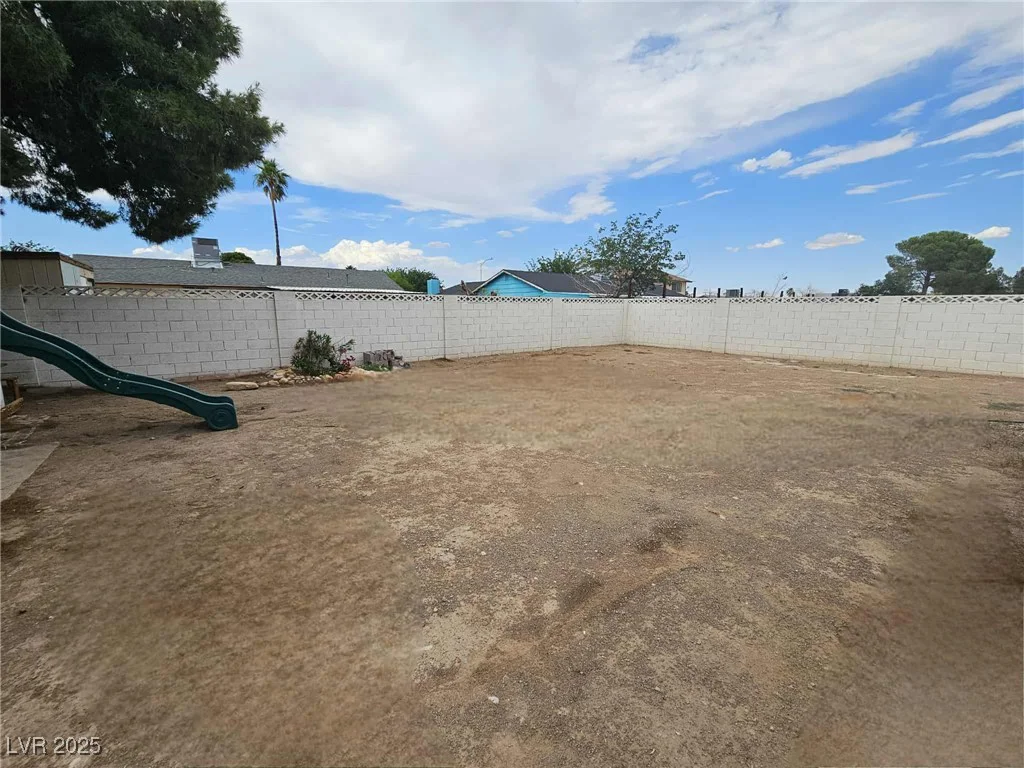 6500 Hill View, Las Vegas, NV 89107