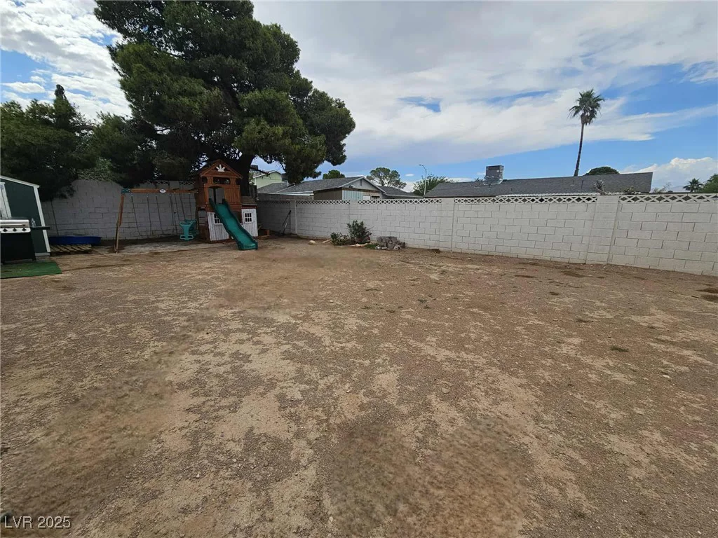 6500 Hill View, Las Vegas, NV 89107