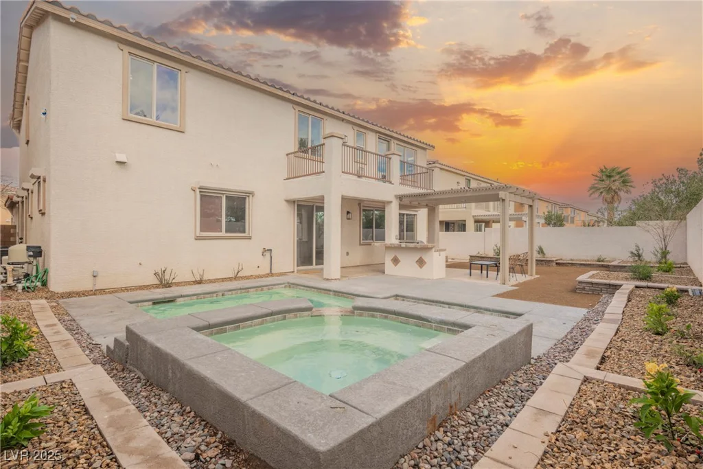 7466 Matilda, Las Vegas, NV 89113