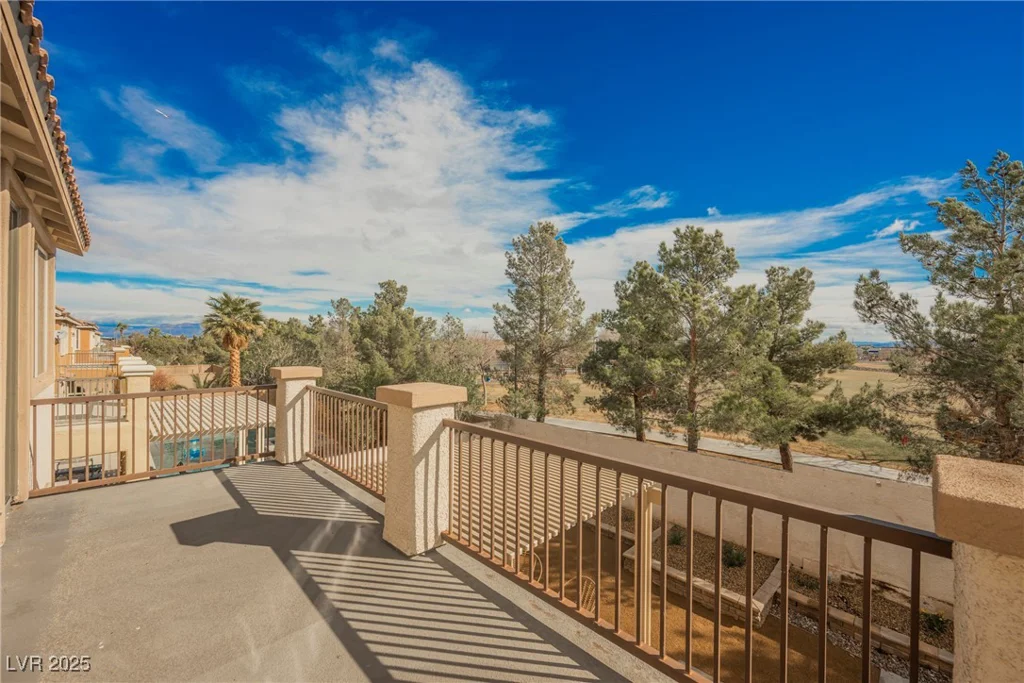 7466 Matilda, Las Vegas, NV 89113