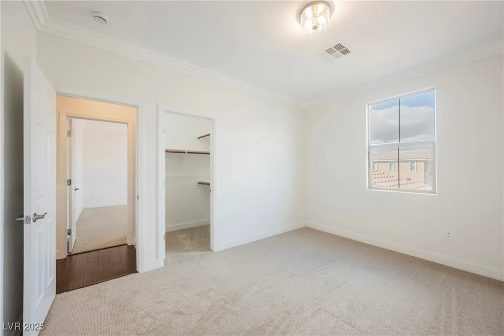 7466 Matilda, Las Vegas, NV 89113