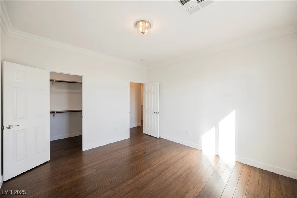 7466 Matilda, Las Vegas, NV 89113