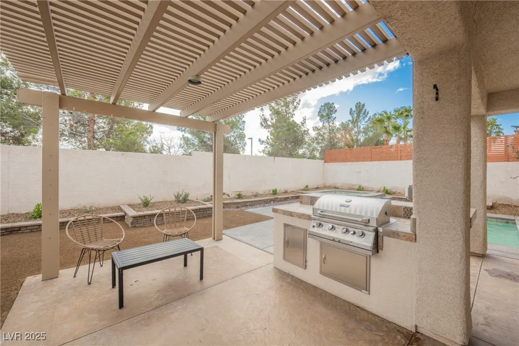 7466 Matilda, Las Vegas, NV 89113