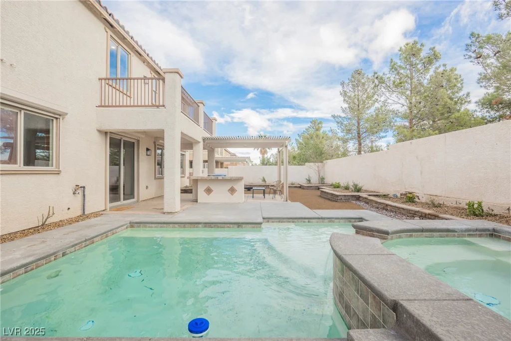 7466 Matilda, Las Vegas, NV 89113