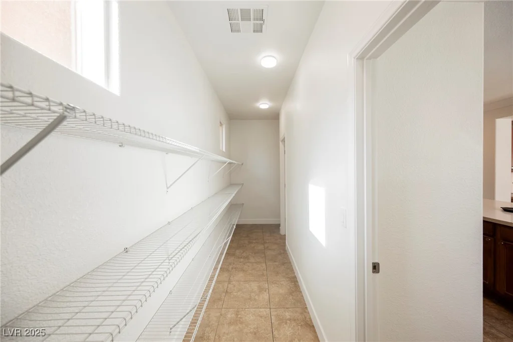 7466 Matilda, Las Vegas, NV 89113