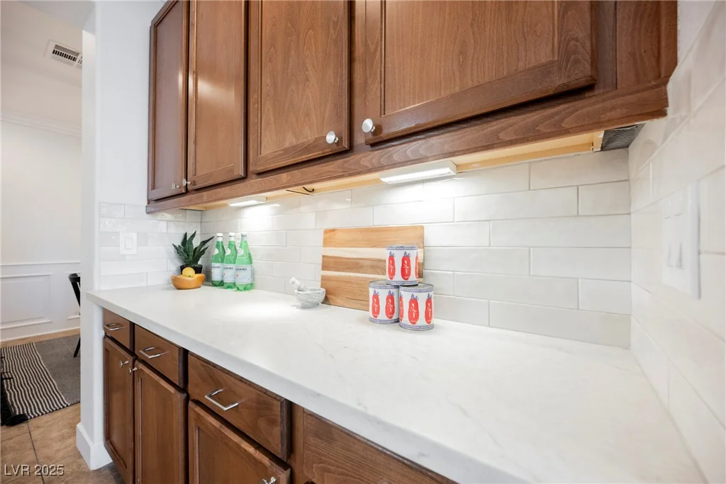 7466 Matilda, Las Vegas, NV 89113