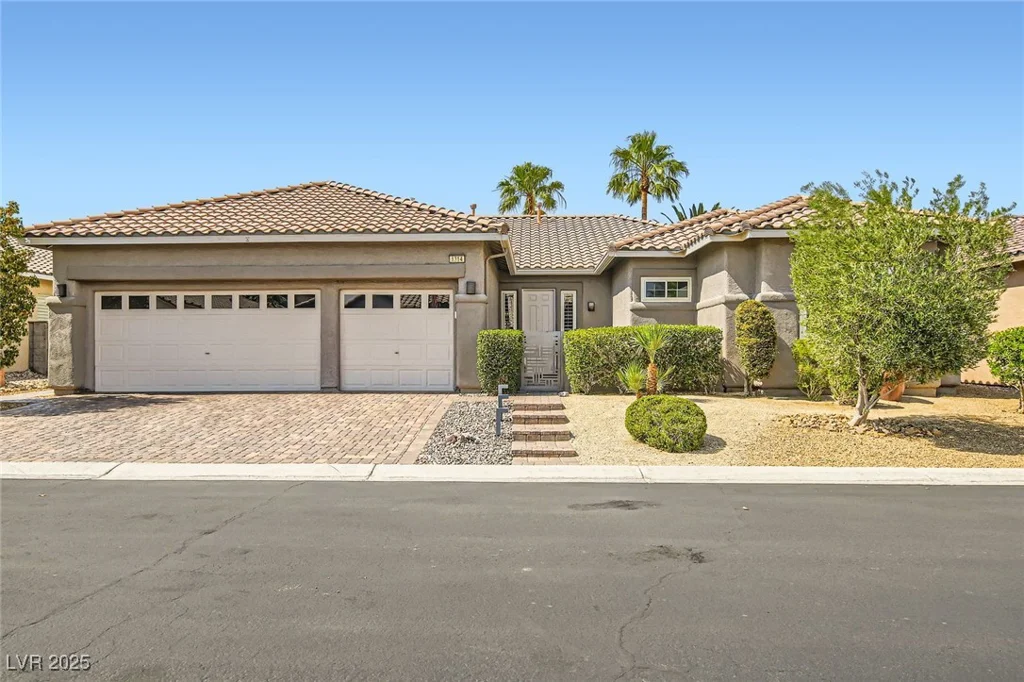 1314 Doggett, Las Vegas, NV 89123
