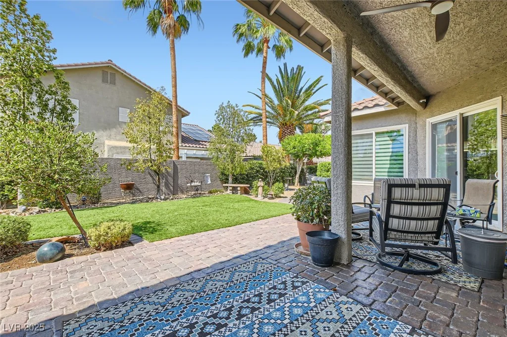 1314 Doggett, Las Vegas, NV 89123