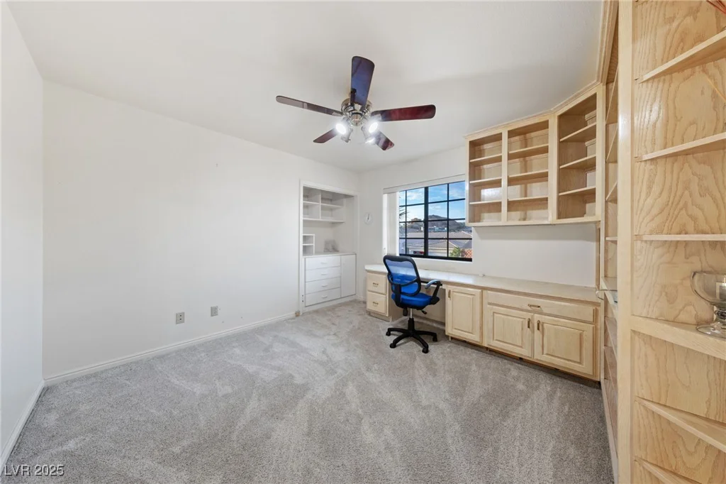 1060 Calico Ridge, Henderson, NV 89011