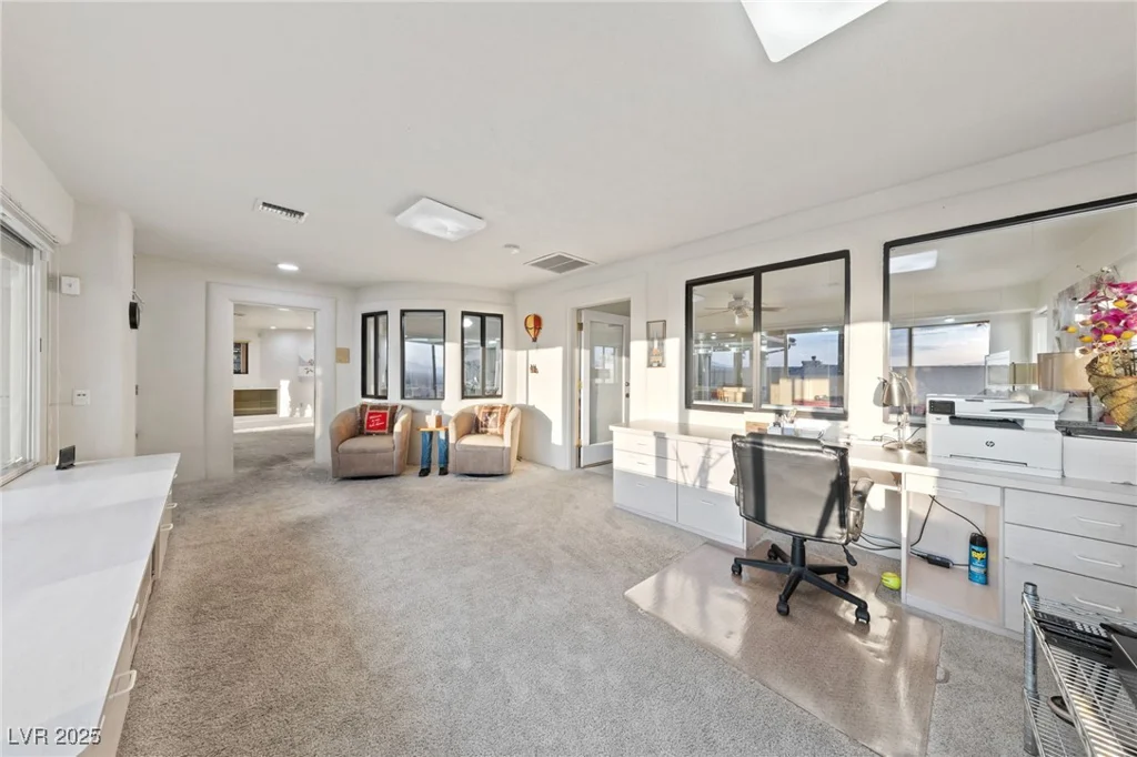 1060 Calico Ridge, Henderson, NV 89011