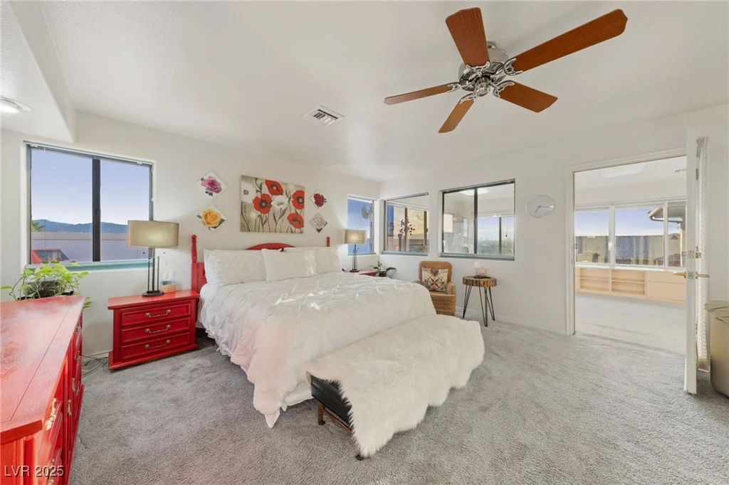1060 Calico Ridge, Henderson, NV 89011