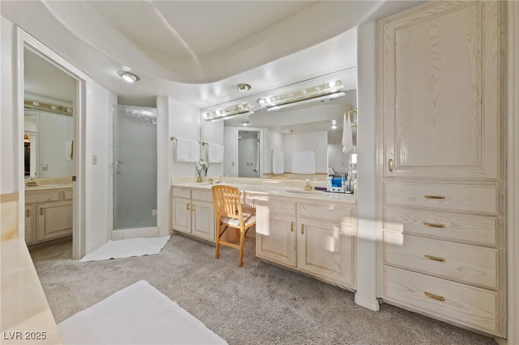 1060 Calico Ridge, Henderson, NV 89011