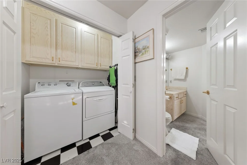 1060 Calico Ridge, Henderson, NV 89011
