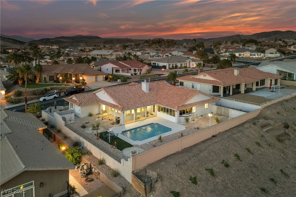 1060 Calico Ridge, Henderson, NV 89011