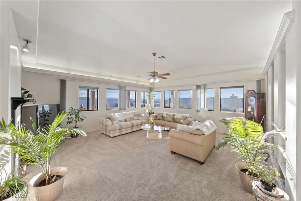 1060 Calico Ridge, Henderson, NV 89011