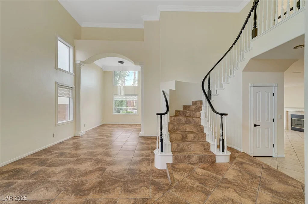9772 Galahad Point, Las Vegas, NV 89147